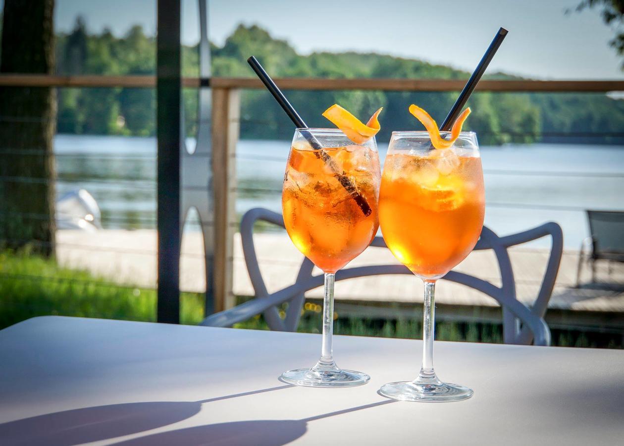 Hotel Marina Club 올슈틴 외부 사진 Two Aperol Spritz cocktails